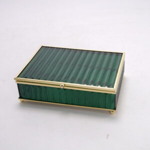 Jewelry box